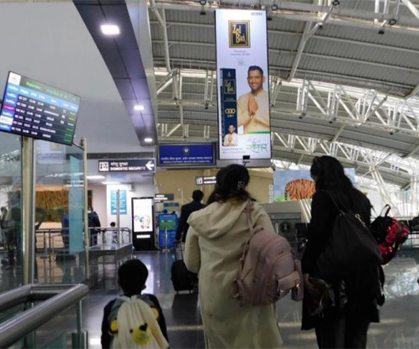 AIRPORT BRANDING